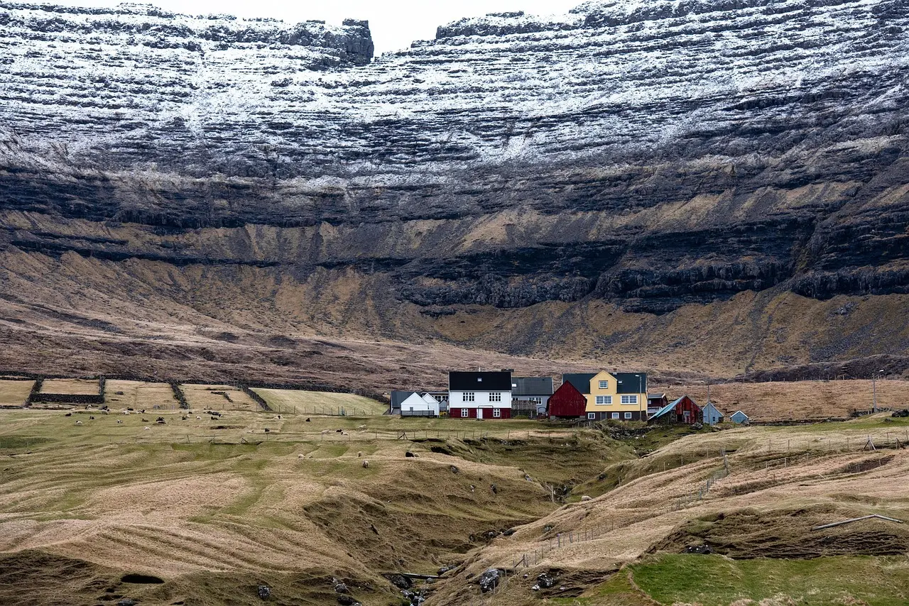 7 spektakulære vandreruter på Færøerne
