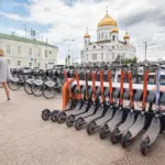 Er det sikkert at køre på scooter på Bali som turist?