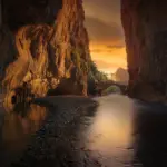 Er kløfterne i Karijini sikre for børn i april?