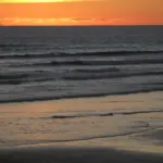 Må man køre på Ninety Mile Beach i en lejebil?