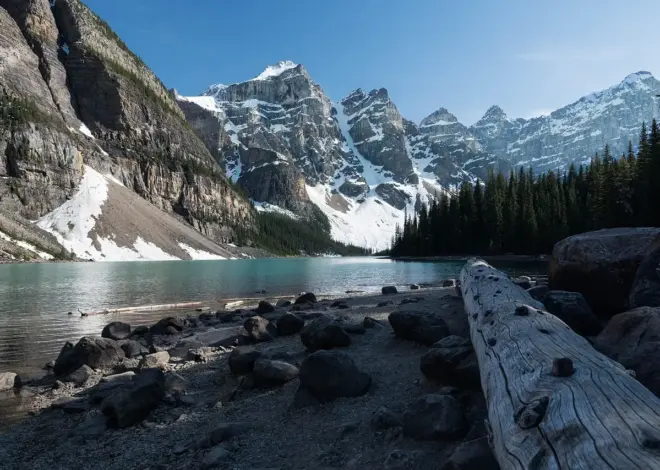 Togrejse med Rocky Mountaineer: ruter og sæsoner